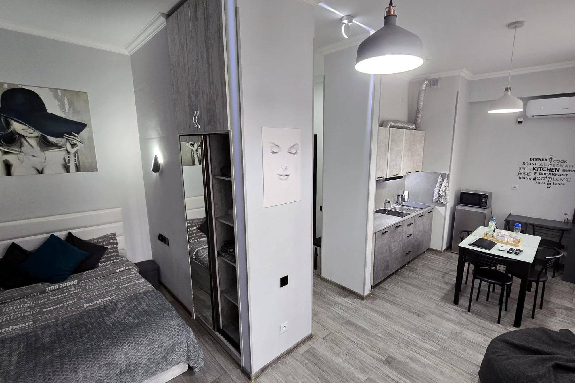 L&L. Apartment Yerevan Exterior photo